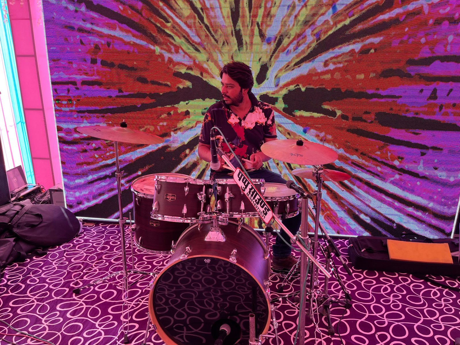 Instrumental Live Music